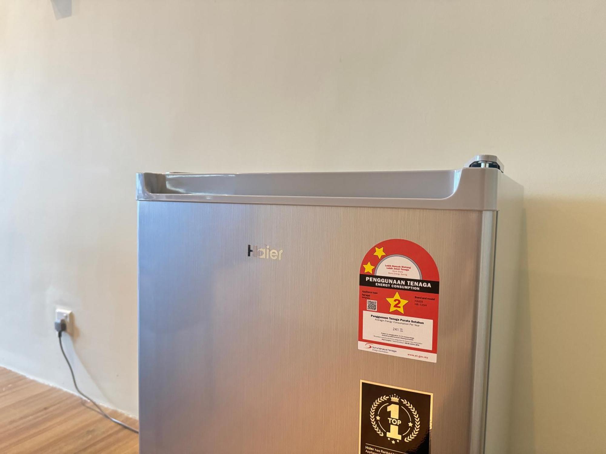 The Tinto Netflix Screen & Sleep - Bangsar South Mid Valley Pangsapuri Kuala Lumpur