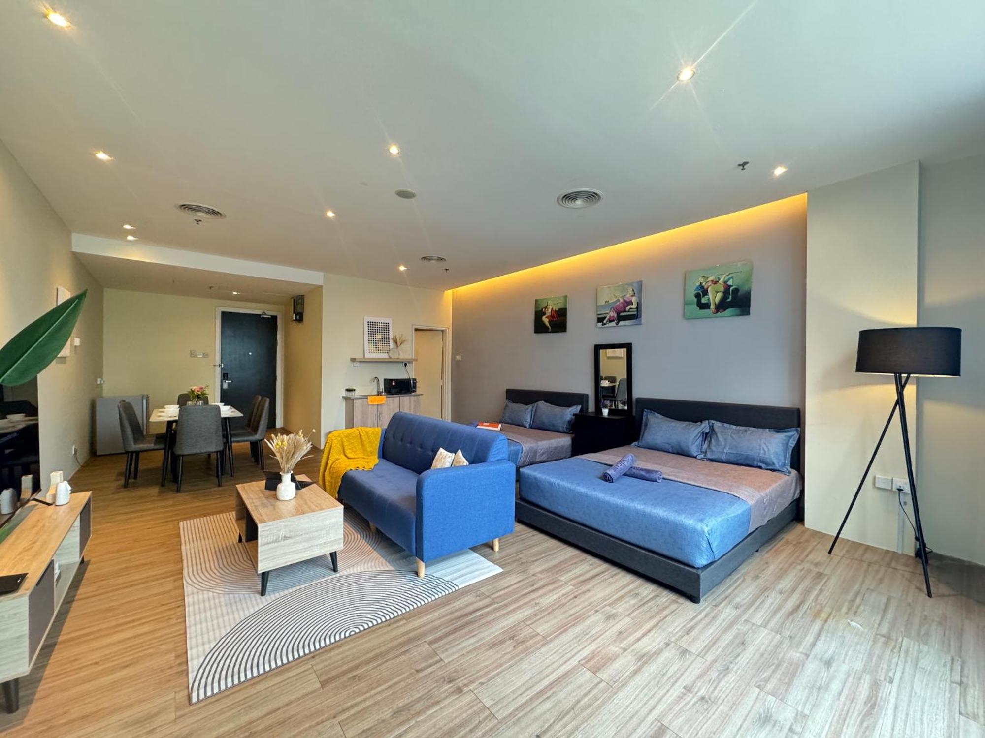 The Tinto Netflix Screen & Sleep - Bangsar South Mid Valley Pangsapuri Kuala Lumpur