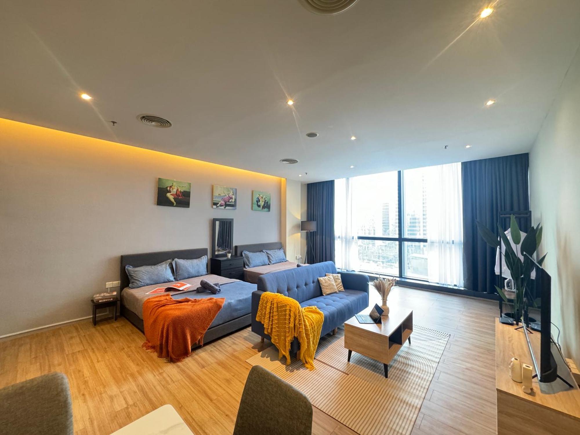 The Tinto Netflix Screen & Sleep - Bangsar South Mid Valley Pangsapuri *
